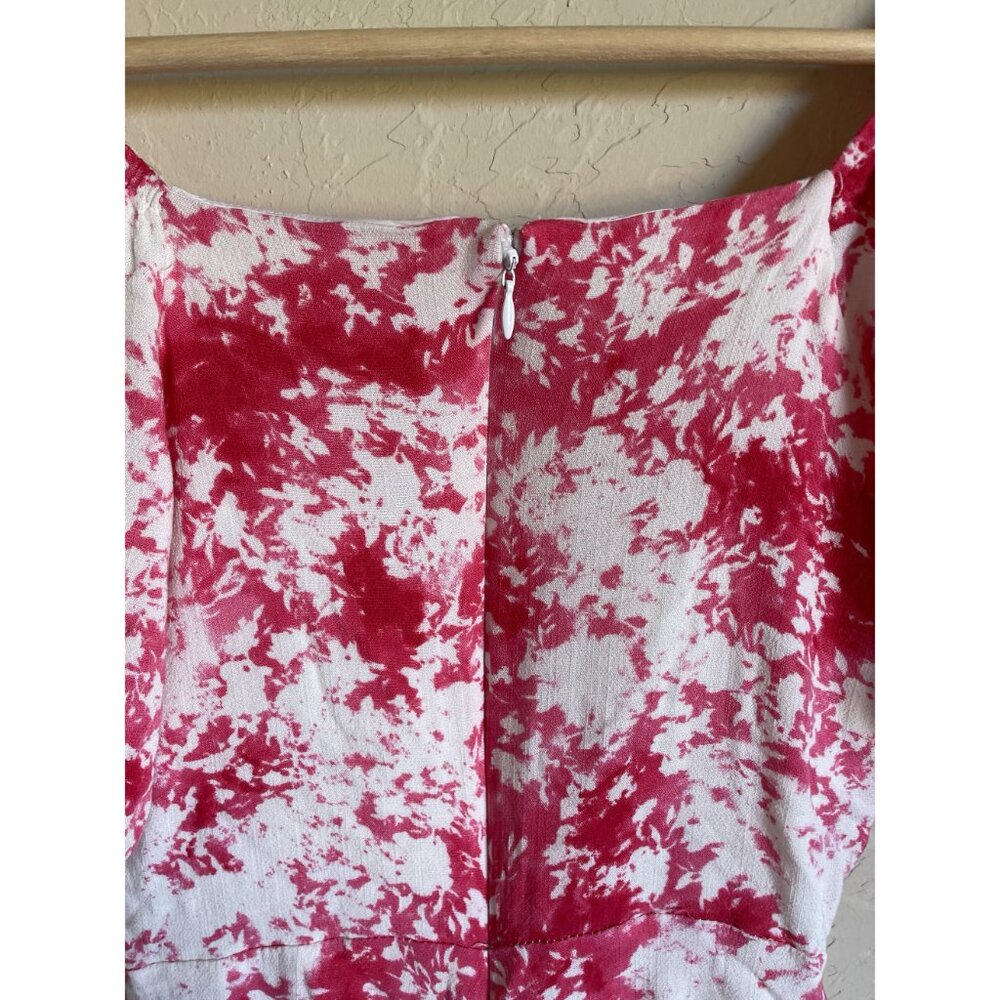 Sugarlips Coral Crush Everheart Romper XS Pink White V-Neck Short Sleeve MSRP $8 - Picture 9 of 11